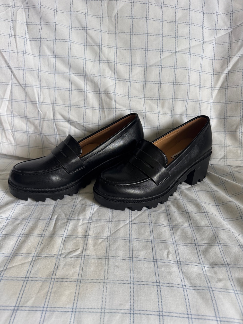 Mudd Black Chunky Lug Heel Penny Loafers